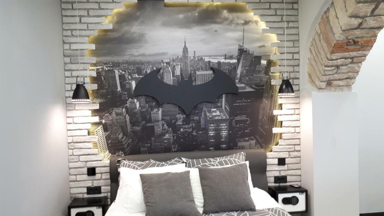 Appartement Batcave à Pula Extérieur photo